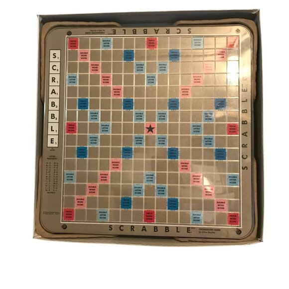 Deluxe Edition Scrabble Crossword Game With Rotating Board (1 of 2) - Picture 2 of 4